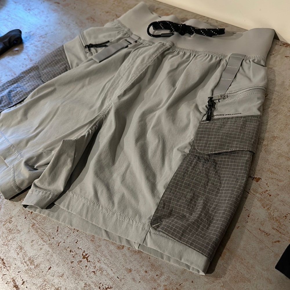 Lululemon cargo shorts